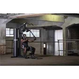 Силовая станция Adidas