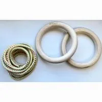 Кольца гимнастические Indigo деревянные 17 см