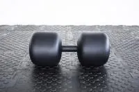 Гантель STRONG