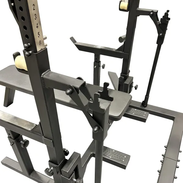 Соревновательная домкратная стойка для пауэрлифтинга со скамьей и страховочными упорами