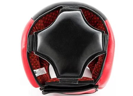 Шлем с бампером UFC
