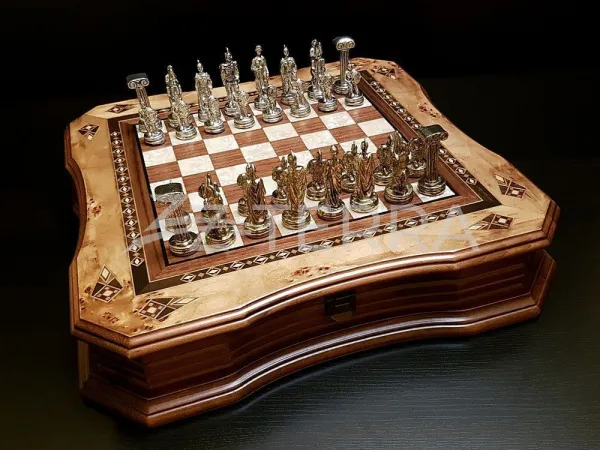 Шахматы "Легион" клен антик
