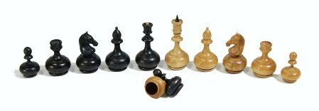 Шахматные фигуры Woodgames дуб