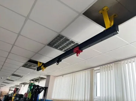 Рельса для подвесных снарядов, L=2 метра