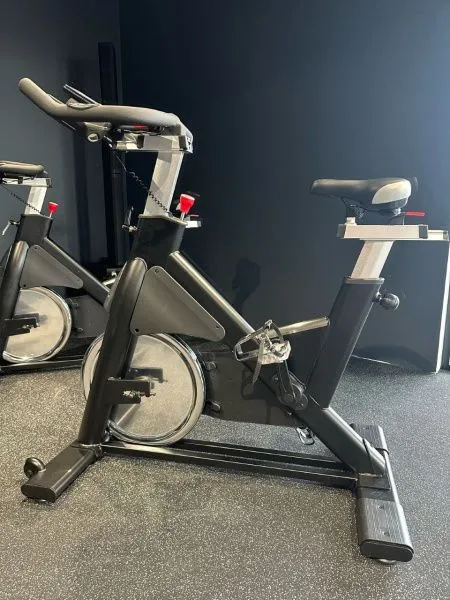 Сайкл велотренажер Мультипауэр MPR1366 коммерческий с механической колодкой