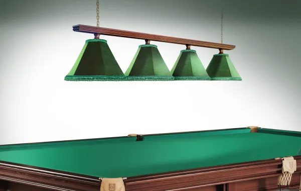 Светильник Классика-I 4 плафона/дерево