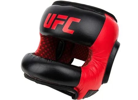 Шлем с бампером UFC