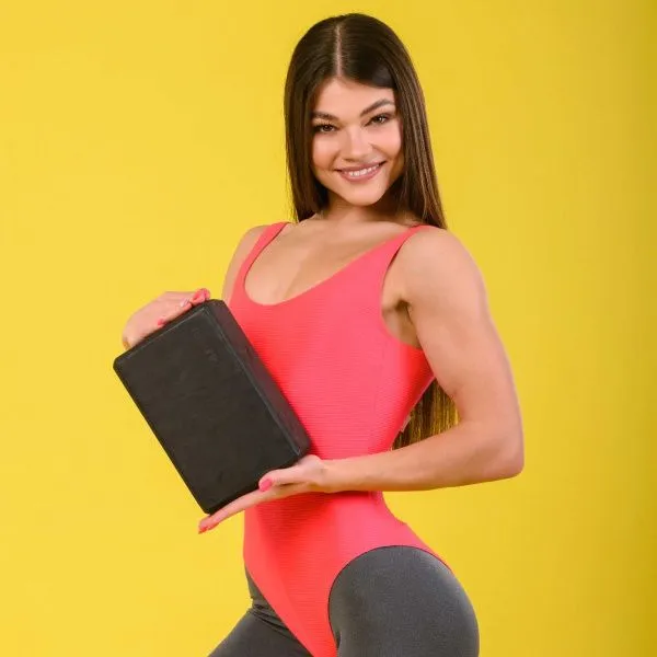 Блок для йоги черный PROFI-FIT
