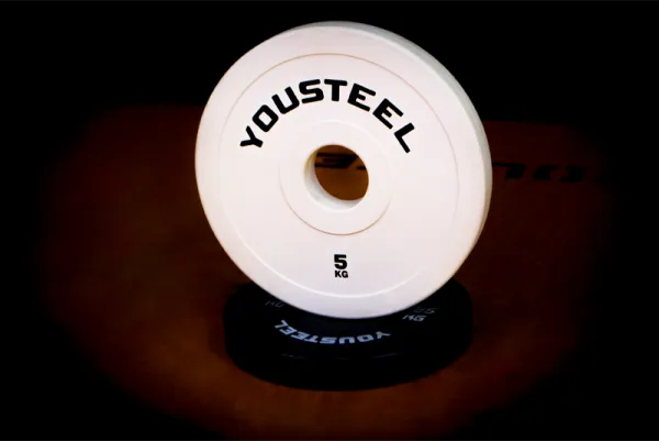 Диск YOUSTEEL бамперный соревновательный 5 кг.
