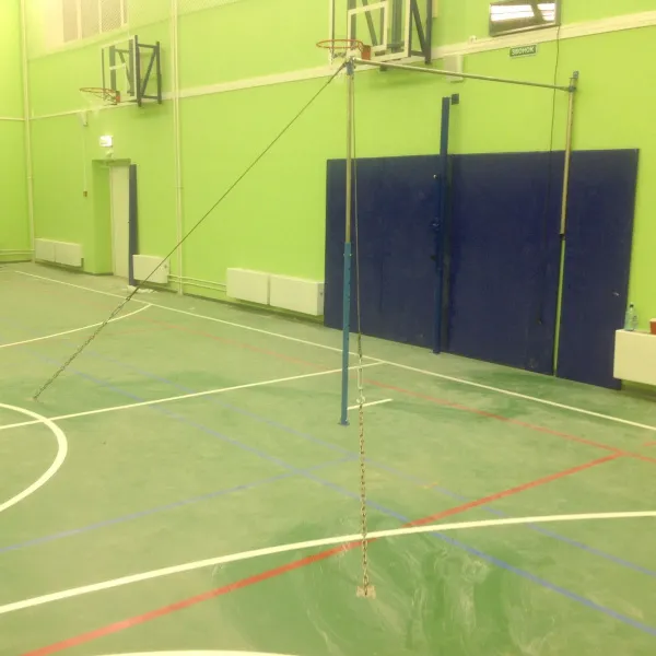 Гимнастическая перекладина пристенная 