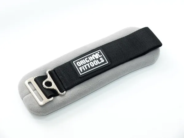 Ремень для тренировки мышц бедра и ягодиц регулируемый серый (F0-кольцо)