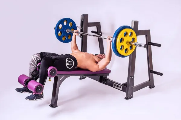 Скамья для Жима с Обратным Наклоном GRIFON GF Z102