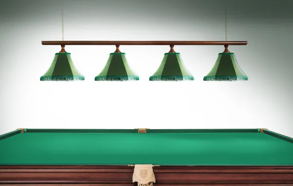 Светильник Классика-I 4 плафона/дерево