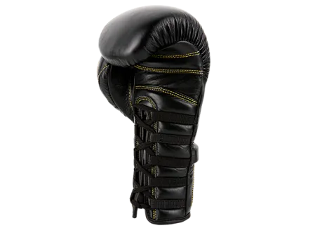 Премиальные тренировочные перчатки UFC на шнуровке
