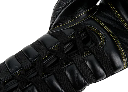 Премиальные тренировочные перчатки UFC на шнуровке