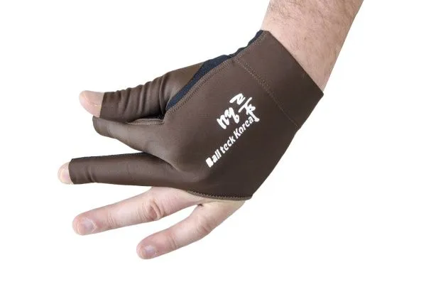 Перчатка бильярдная «Ball Teck 3» (черно-коричневая, вставка замша), защита от скольжения