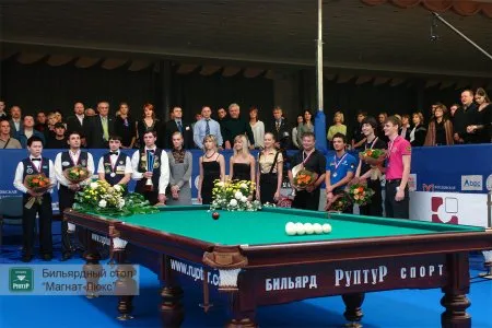 Бильярдный стол ”Магнат-Люкс”