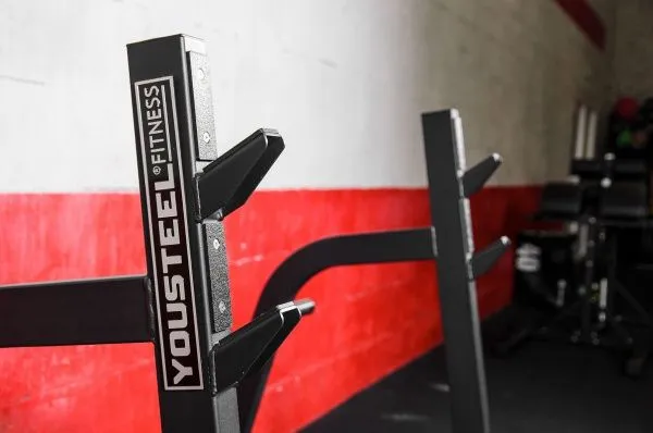 Олимпийская скамья для жима с отрицательным углом