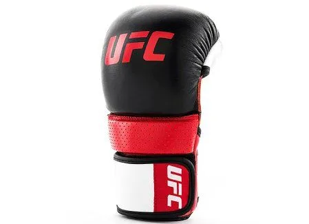 Перчатки для спарринга UFC PRO S/M Черные