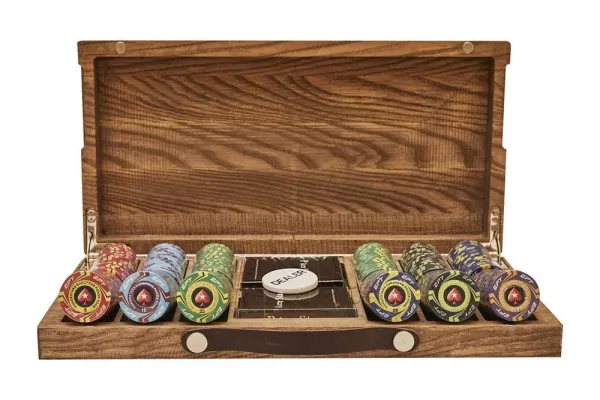 Набор для покера Valentino Poker Room Ceramic на 300 фишек в кейсе из ясеня, Partida