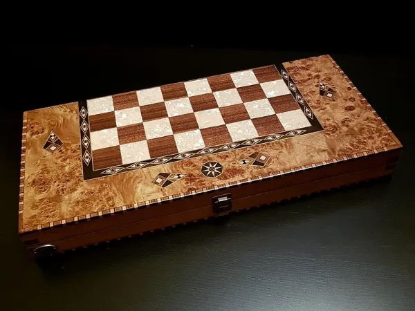 Шахматы - нарды "Константа 50 см" клен антик