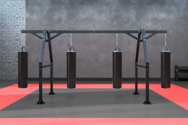 Стойка для боксерского мешка (6м)