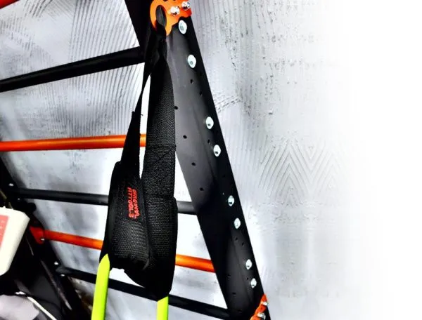 Петля (якорь) для фиксации эспандеров