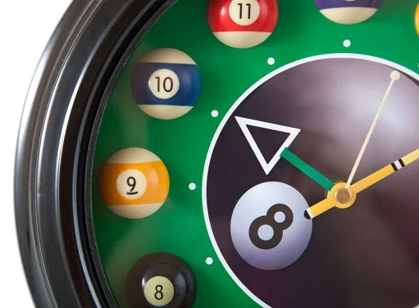 Часы настенные «12 шаров» D30 см (черные), металл