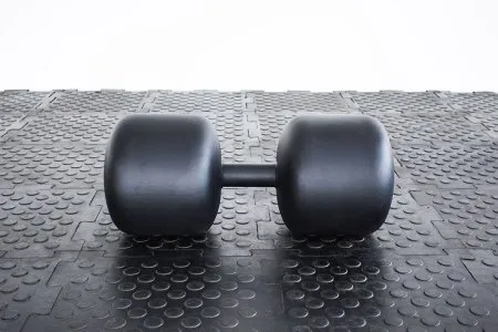 Гантель STRONG