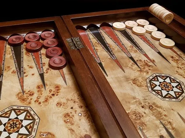 Нарды подарочные "Азия" клен антик