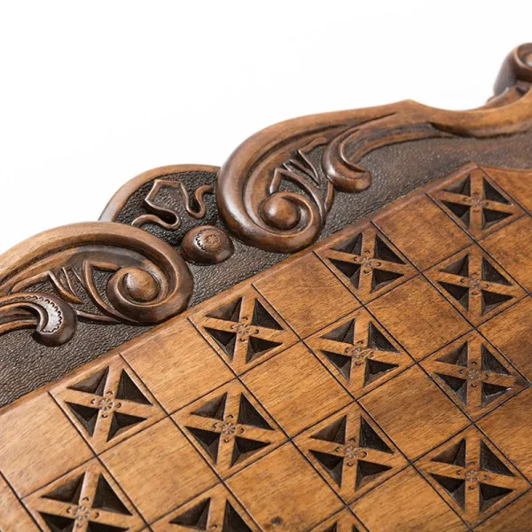 Нарды резные "Битва со Львом" орех, Haleyan