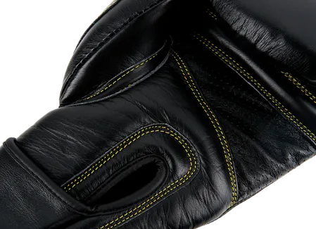 Премиальные тренировочные перчатки UFC на липучке