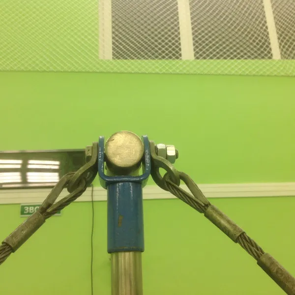 Гимнастическая перекладина пристенная 