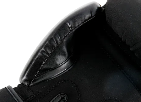 Перчатки для бокса и ММА UFC Черные REG