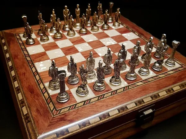 Шахматы "Илиада мини" роза антик