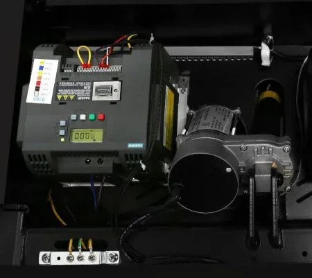 BRONZE GYM T1200M PRO Беговая дорожка коммерческая