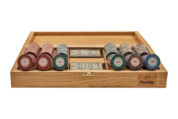 Набор для покера Casino Royale на 500 фишек в дубовом кейсе, Partida