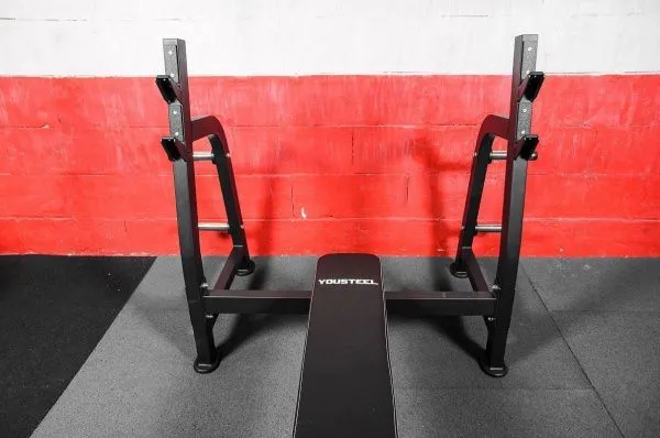 Олимпийская горизонтальная скамья для жима