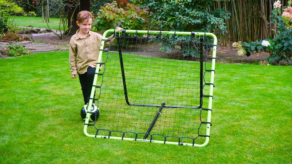 Rebounder футбольный