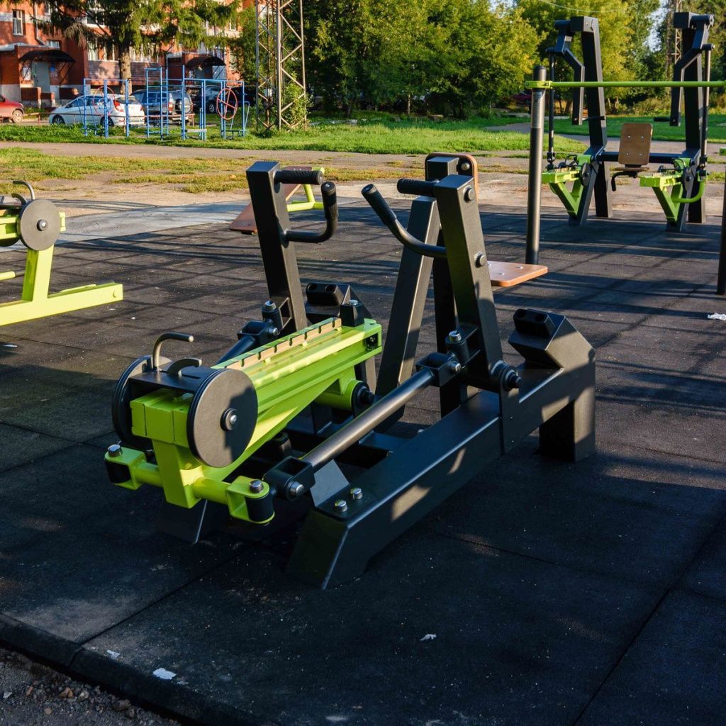 Уличные тренажёры