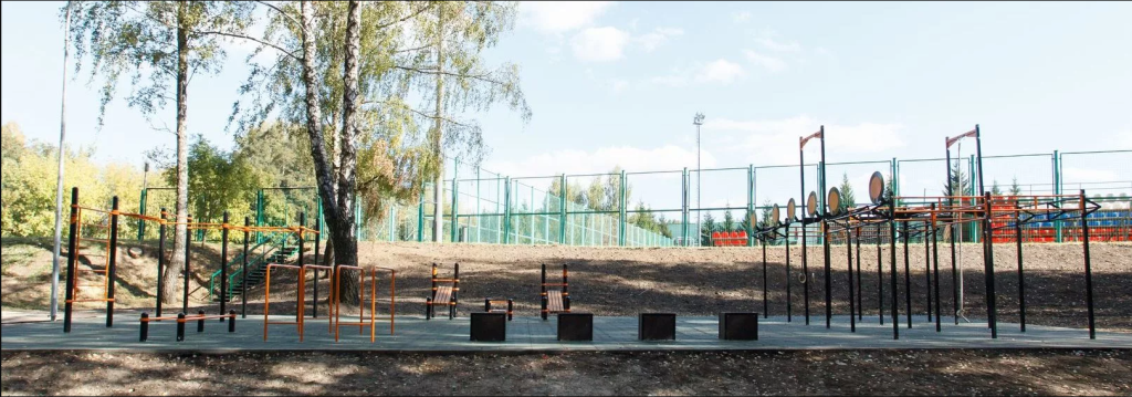 Поставка уличных тренажёров