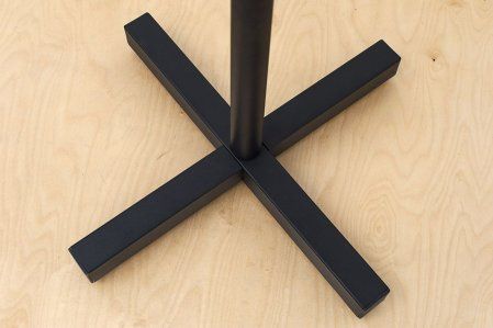 Чаша на стойке для магнезии