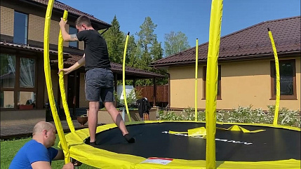 Сборка каркасных батутов