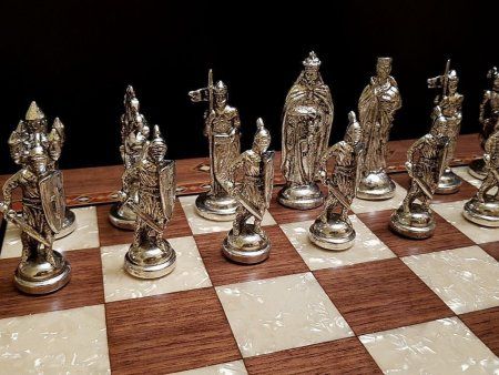 Шахматы подарочные "Аристократ" орех антик