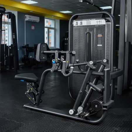 E7034JZ Гребная тяга с упором на грудь. Стек 135 кг