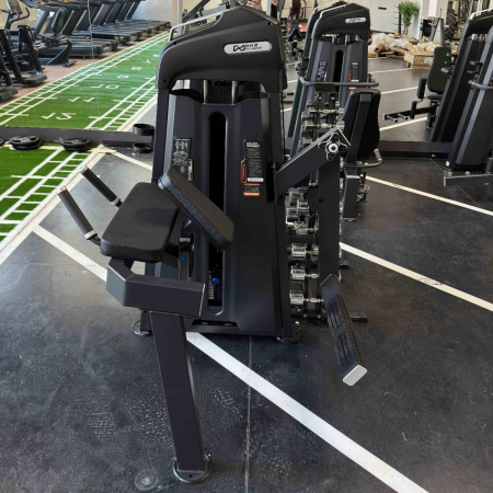 U3024C Глют-машина. Ягодичные. Стек 49 кг