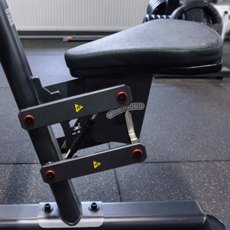 U2044 Скамья для бицепса с сиденьем. Скамья Скотта
