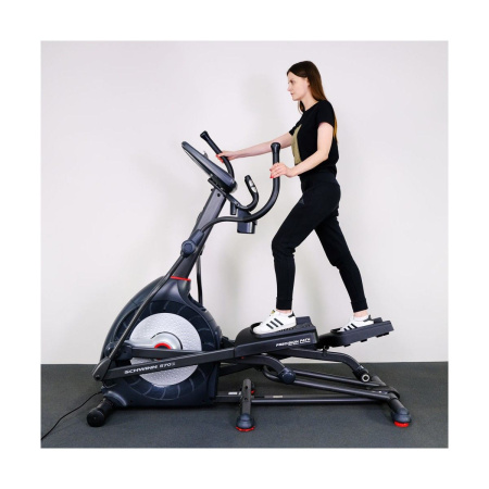 Эллиптический тренажер Schwinn 570e (100533)
