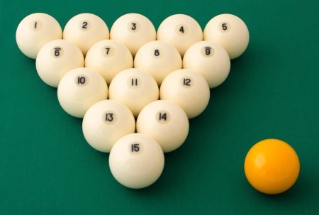 Комплект бильярдных шаров 68 мм "Aramith Premier", желтый биток