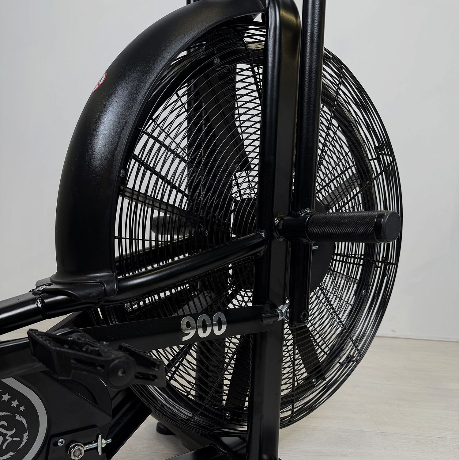 Велотренажер UNIX Fit  техно-аэробайк / Techno AirBike 900